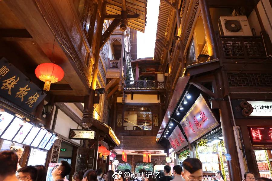 防空洞文化:山城的“地下世界”示例图